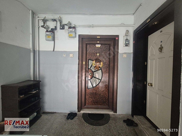 DEMETLALE MAHALLESİNDE CADDE ÜZERİ BAKIMLI 3.5+1 SATILIK DAİRE