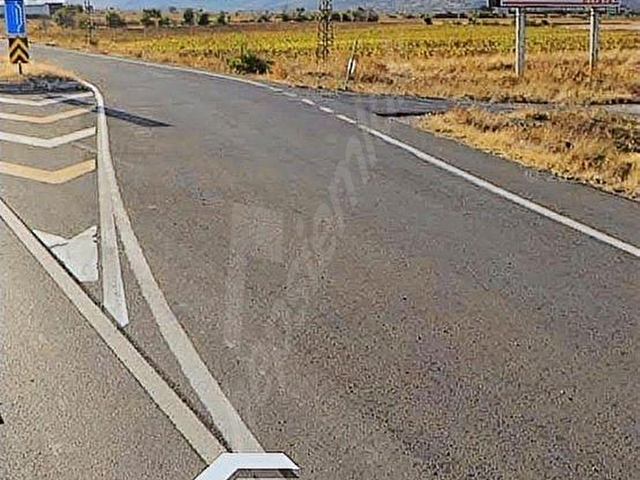 İstanbul Yolu Üzeri Ticari İmarlı Arsa - Görsel 9