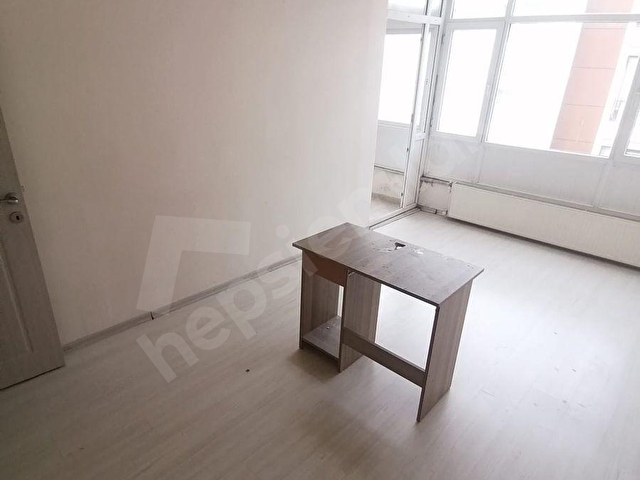 BARIŞTAN KREDİYE UYGUN METROBÜSE YAKIN 3+1 SATILIK DAİRE - Görsel 9