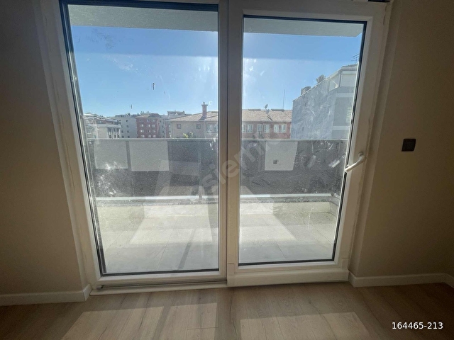 SIFIR KULLANIŞLI 2+1 KONUT - Görsel 9