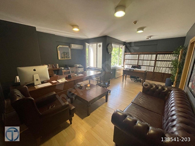 Kadıköy Merkez’de İşlek Cadde Üzerinde FULL EŞYALI Kiralık Ofis - Görsel 2