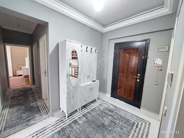 Beylikdüzü Barış Mahallesi Kısa Katlıda 3+1 Satılık Daire - Görsel 8