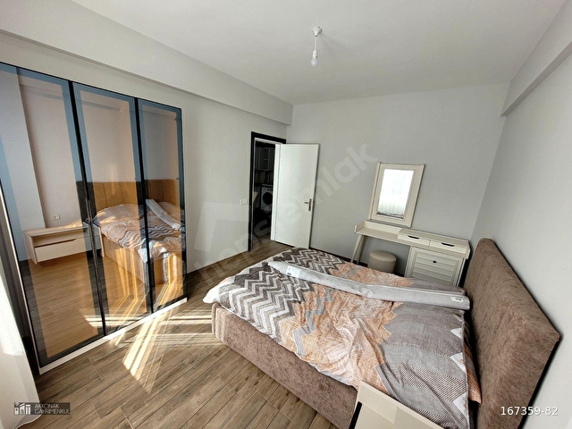 BAĞBAŞINDA SIFIR 1+1 ARAKAT BALKONLU SUIT DAİRE - Görsel 9