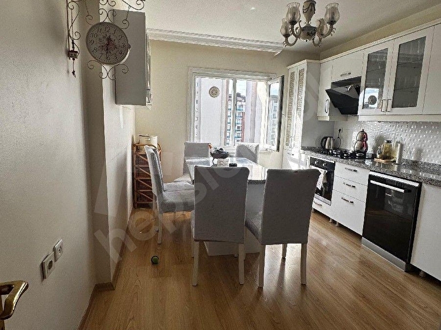 Beylikdüzü büyükşehir mahallesi cumhuriyet caddesi 150m2 3+1dublexs satlık daire - Görsel 5