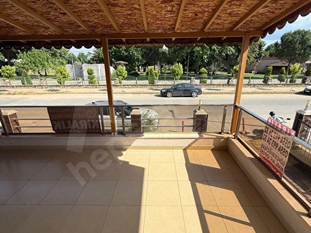 GÖKÇE BAĞÇİVAN GAYRİMENKULDEN CADDE ÜZERİ ÖN CEPHE FERAH DAİRE - Görsel 5