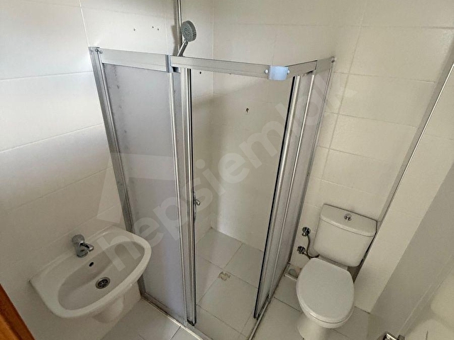 GÖKÇE BAĞÇİVAN GAYRİMENKULDEN CADDE ÜZERİ ÖN CEPHE FERAH DAİRE - Görsel 17