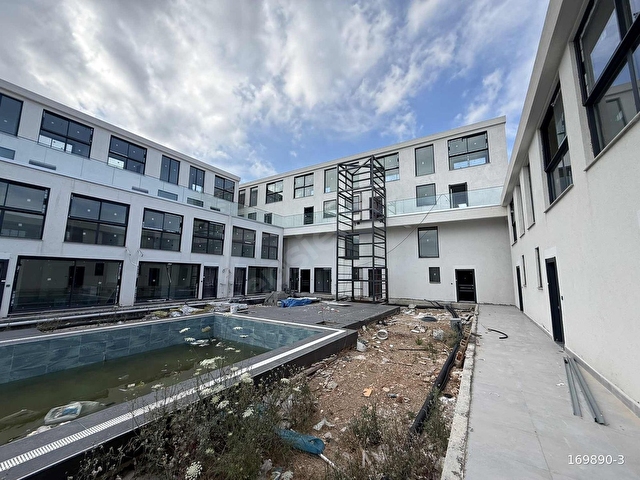 YENİFOÇA UNİUGE ORMAN EVLERİNDE LÜKS 1+1 KÖŞE DAİRE - Görsel 4