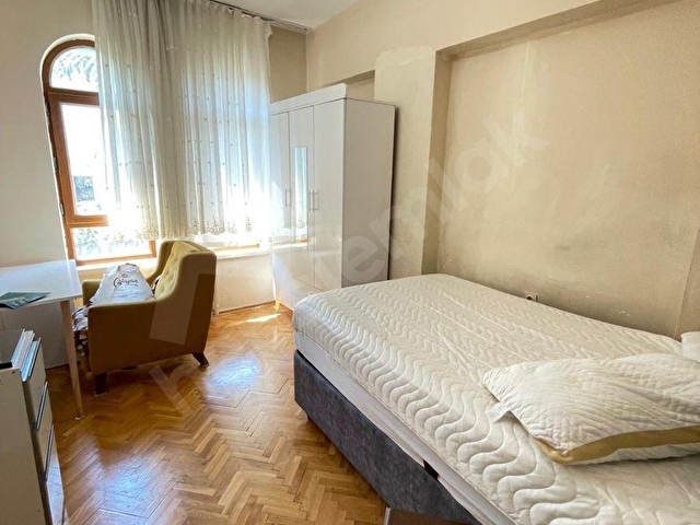 KIZILAY ATAÇ 2 SOKAK ASANSÖRLÜ EŞYALI KİRALIK 3+1 DAİRE - Görsel 11