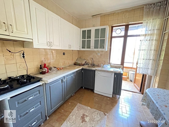 KIZILAY ATAÇ 2 SOKAK ASANSÖRLÜ EŞYALI KİRALIK 3+1 DAİRE - Görsel 12
