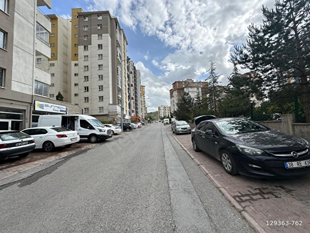 ESENTEPE YAZIBAĞLARI TRANWAY DURAĞI KARŞISI KOMBİLİ 165m2 DAİRE - Görsel 12