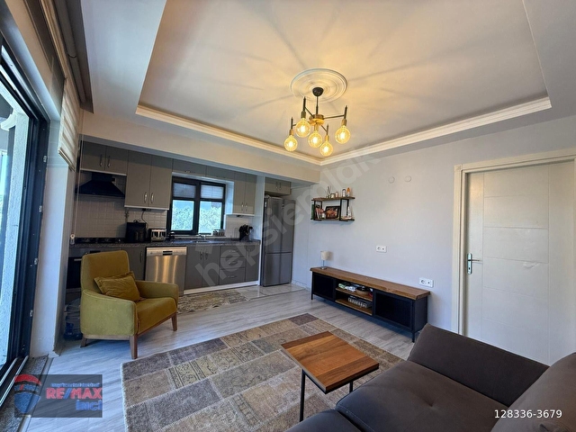 RE/MAX İNCİDEN ERDEK ÇUĞRADA HAVUZLU SİTEDE MASRAFSIZ DUBLEKS DAİRE - Görsel 6