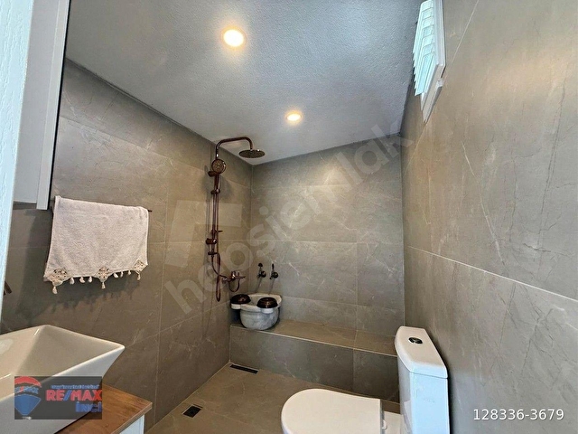 RE/MAX İNCİDEN ERDEK ÇUĞRADA HAVUZLU SİTEDE MASRAFSIZ DUBLEKS DAİRE - Görsel 28