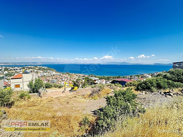 ÇANDARLI EYKO SİTESİNDE KAPANMAZ DENİZ MANZARALI SATILIK ARSA - Görsel 11