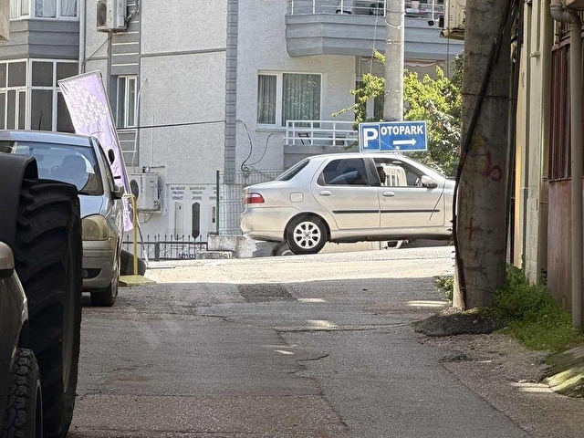 MUDANYA GÜZELYALIDA FERIBOT VE DENIZE YAKIN SATILIK 2 + 1 DAIRE - Görsel 4