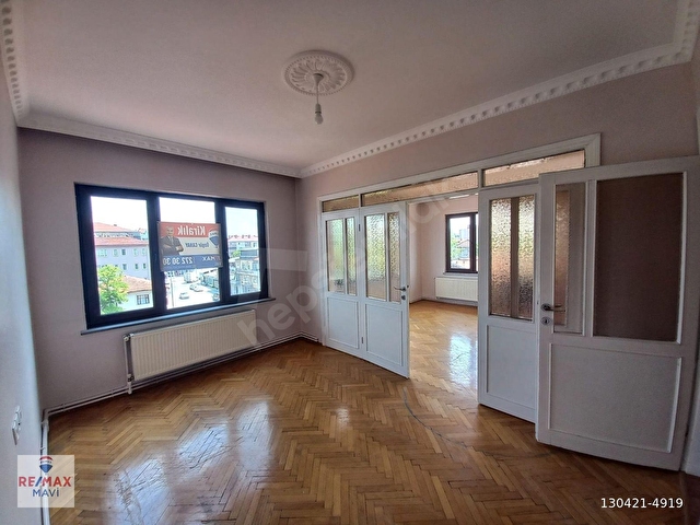 Remax Mavi-Patateshali-CaddeÜzeri Nezih AileApt Bakımlı Geniş3+1 - Görsel 19