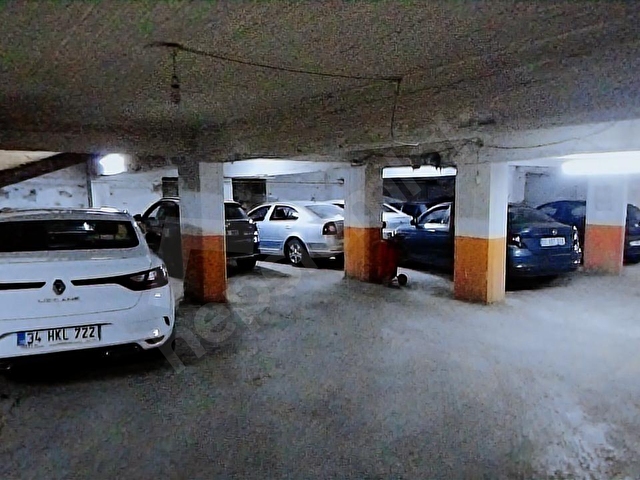 ÇARŞININ MERKEZİNDE,KARAGÖZDE SATILIK RUHSATLI KAPALI OTOPARK!! - Görsel 10