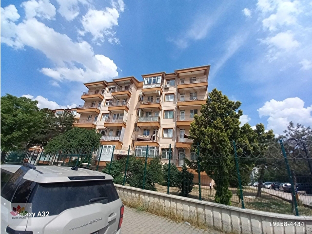 Mesa Ve Meydan Metroya Yakın,Mesa Ptt Yanı,İyi Yapılı,3+1 Daire