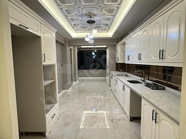 AKKENT PROTOKOL YOLU ÜZERİ VADİ MANZARALI 3.5+1 ARA KAT 160 M2