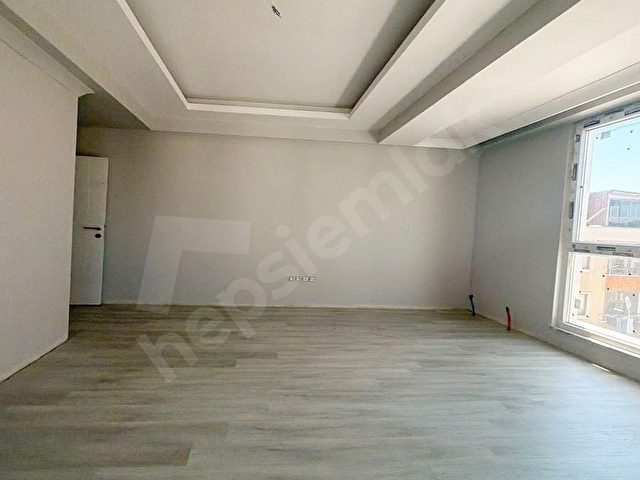 CSG GROUPDAN FUZULEVE UYGUN METRONUN YANIBAŞI SİTE İÇİ 2+1 ARA K - Görsel 2