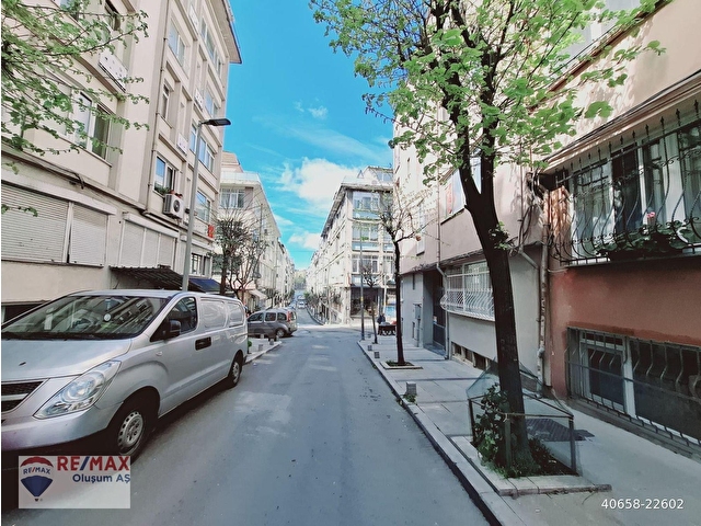 Şişli Merkez Mahallesi Hanımefendi Sokakta Metroya Yakın  Kiralık Daire - Görsel 2