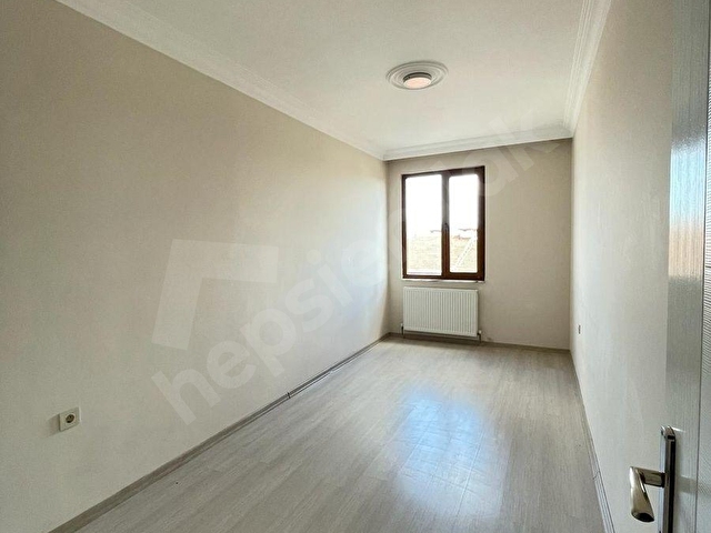 MEVLANA MAH. CADDEYE YAKIN KULLANIŞLI FERAH 2+1 KİRALIK ARAKAT - Görsel 11
