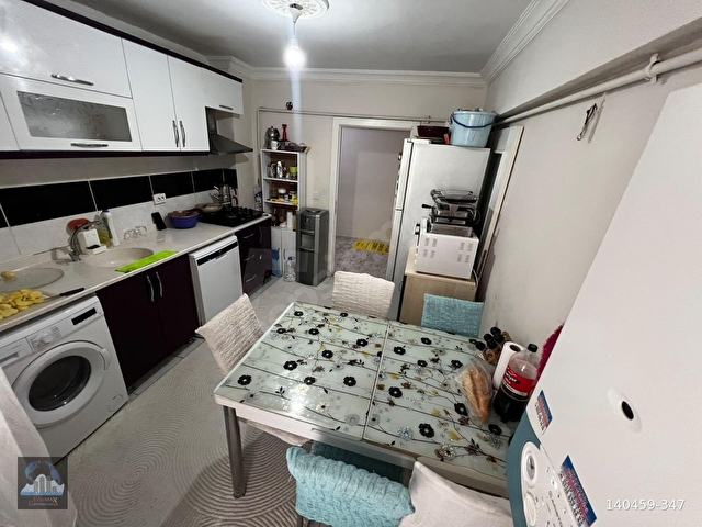 AKŞEMSETTİN MAHALESİNDE CADDEYE YAKIN 1. KATTA 130M FIRSAT DAİRE - Görsel 2