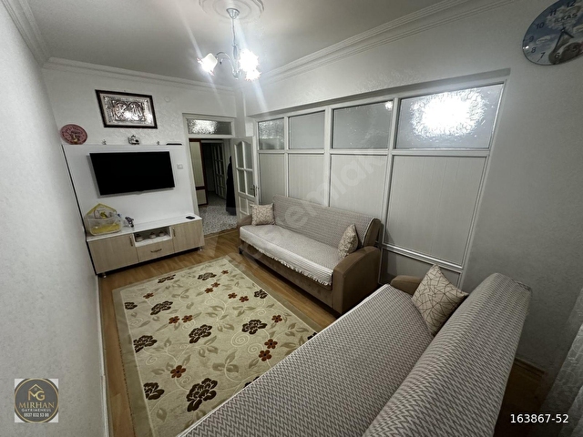 GAZİKENT MAHALLESİNDE SATILIK GENİŞ BAKIMLI 3+1 DAİRE - Görsel 10