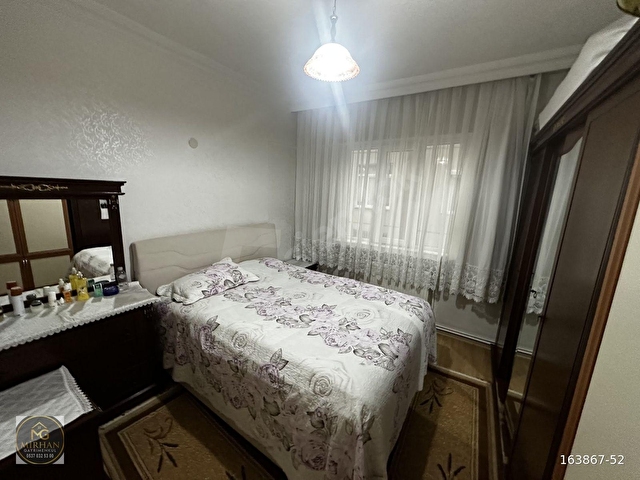 GAZİKENT MAHALLESİNDE SATILIK GENİŞ BAKIMLI 3+1 DAİRE - Görsel 15