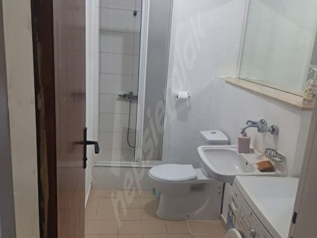 ERYAMANDA TEMİZ 1+1 MOBİLYALI DAİRE - Görsel 8