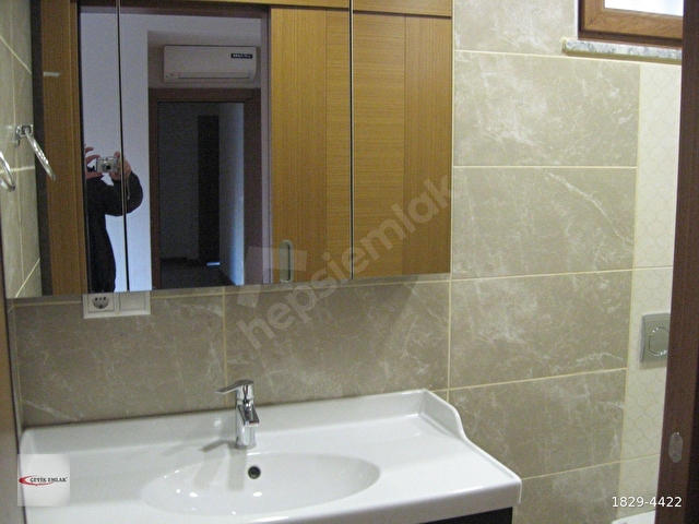 ŞAŞKINBAKKALDA KİRALIK ÇEVİK EMLAKTAN BAĞDATA ÇOK YAKIN 115M2 - Görsel 15
