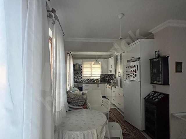 KOCAALİ SAHİLE YAKIN FIRSAT DAİRE 5+1 - Görsel 3