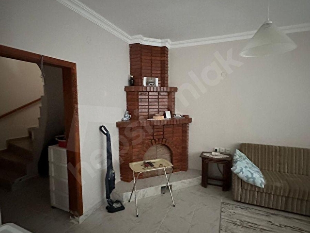 KOCAALİ SAHİLE YAKIN FIRSAT DAİRE 5+1 - Görsel 5