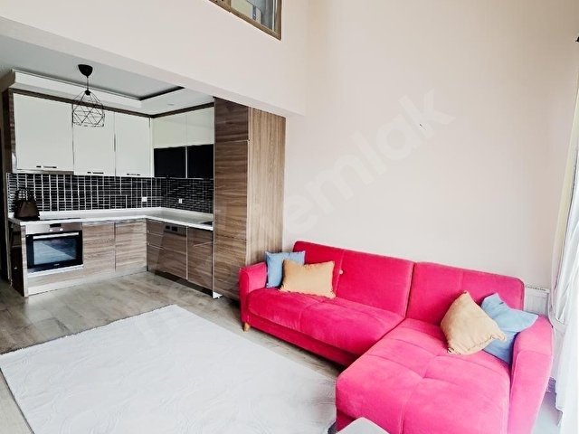 İncek Kızılcaşarda Prestijli Sitede Eşyalı 1+1 Daire!