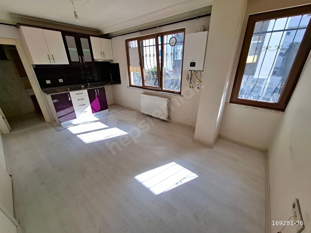 ÇEKMEKÖY CUMHURİYET MAH 1+1 YÜKSEK GİRİŞ SESTİNİ GAYRİMENKUL DEN - Görsel 15