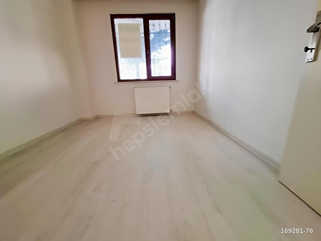 ÇEKMEKÖY CUMHURİYET MAH 1+1 YÜKSEK GİRİŞ SESTİNİ GAYRİMENKUL DEN - Görsel 26