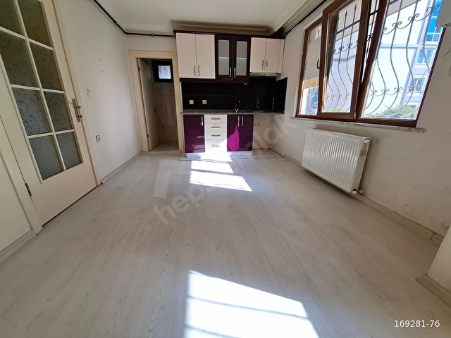 ÇEKMEKÖY CUMHURİYET MAH 1+1 YÜKSEK GİRİŞ SESTİNİ GAYRİMENKUL DEN - Görsel 4