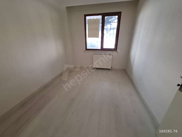 ÇEKMEKÖY CUMHURİYET MAH 1+1 YÜKSEK GİRİŞ SESTİNİ GAYRİMENKUL DEN - Görsel 21