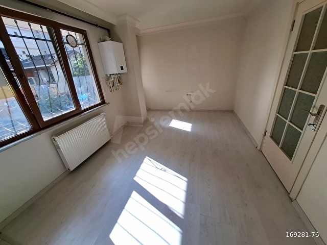 ÇEKMEKÖY CUMHURİYET MAH 1+1 YÜKSEK GİRİŞ SESTİNİ GAYRİMENKUL DEN - Görsel 8