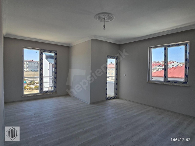 OTOGAR KARŞISINDA HEM YATIRIMLIK HEM OTURMALIK DAİRE - Görsel 7