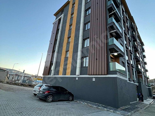 ADA GRUPTAN ADLİYE YANINDA SATILIK 2+1 EŞYALI DAİRE - Görsel 13