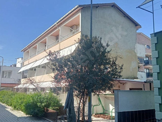 AVŞA MERKEZDE DENİZE 50 METRE 15 ODA 45 YATAK APART OTEL SATILIK