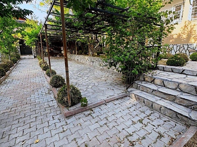 HANZADE GAYRİMENKULDEN NİĞDE SAZLICADA SATILIK SÜPER VİLLA - Görsel 22