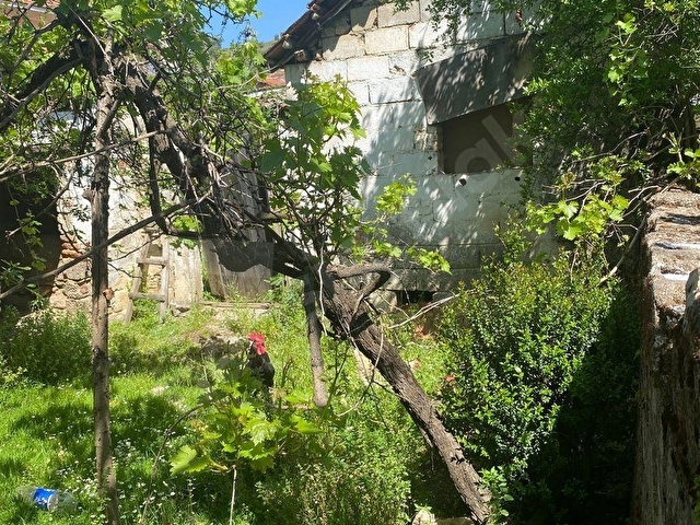 Köy içi imarlı arsa - Görsel 3