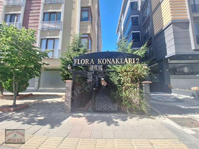 GÖZDEDEN EMLAKLAR BOLGESINDE FLORA KONAKLARI 2 DE KIRALIK 3+1