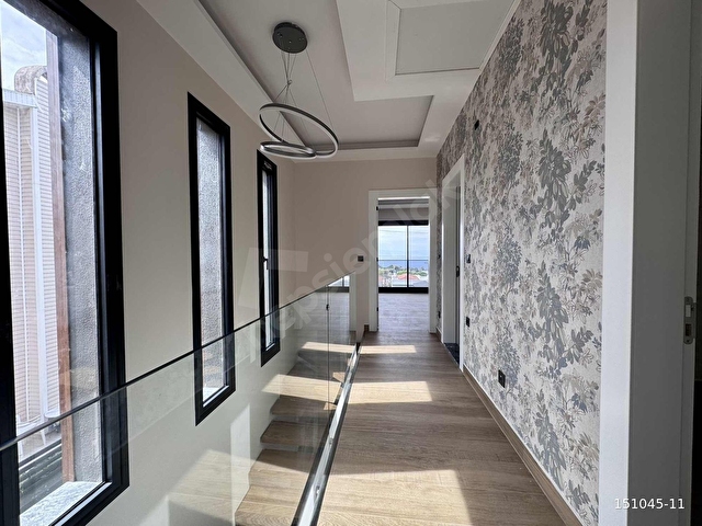 Çeşme Yalıda Plaja 150 Metre Satılık 3+1 Havuzlu Müstakil Villa - Görsel 18