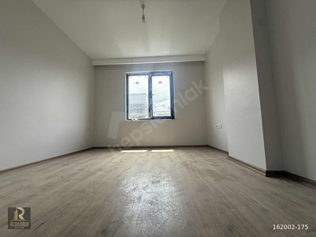 RESULOĞLU EMLAKTAN CUMHURİYET MAH. SAHİLE YAKIN 2+1 DAİRE - Görsel 10