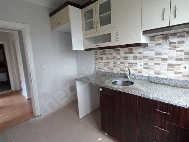 YENİ NESİL GAYRİMENKULDEN AKŞEMSETTİN MAH SERHAT SOK. SATILIK 100M2 ARAKAT 3+1 DAİRE - Görsel 24