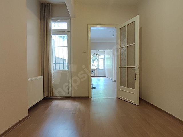 Şişli Sadık Şendil Sokakta Bomonti Adaya Yakın Bahçe Kullanımlı 2+1 Yüksek Giriş Satılık Daire - Görsel 22