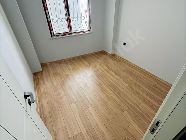 SIFIR YAPI Y.GİRİŞ GÜNEY CEPHE 2+1 NET 75 M2 CADDEYE 2 DK DAİRE. - Görsel 12