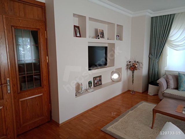 BOLU MERKEZ DUMANTEPE SİTESİNDE SATILIK VİLLA. - Görsel 3